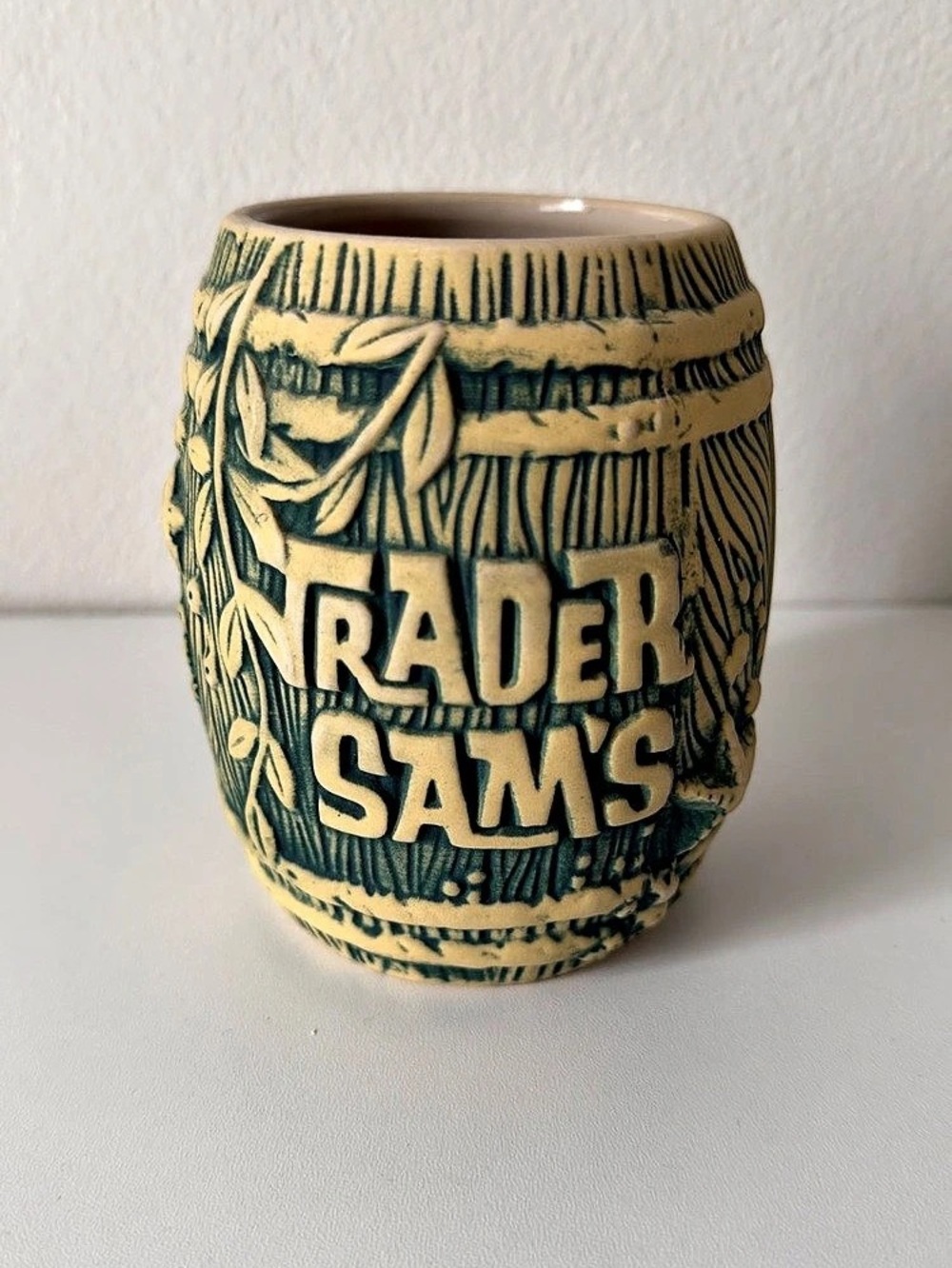 Disneyland Trader Sam's Shipwreck Rum Barrel 4th Edition Enchanted Tiki Bar Mug
